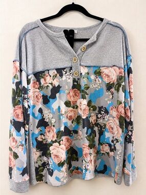 MACARON Grey Long-Sleeve Henley with Pink Floral Camo